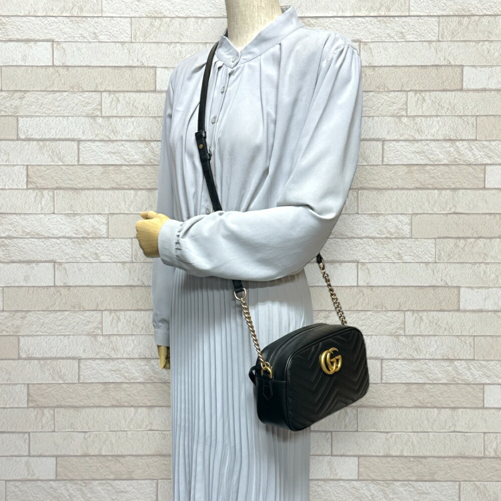 Gucci Small Shoulder Bag Black - Picture 2 of 8